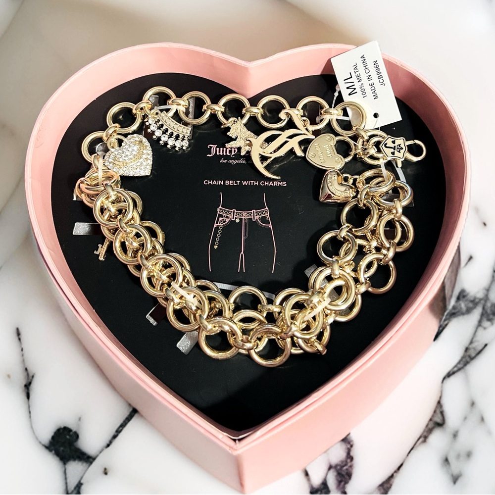 Juicy Couture Los Angeles NWT Statement Chunky Gold Tone Charmed Bling Belt
